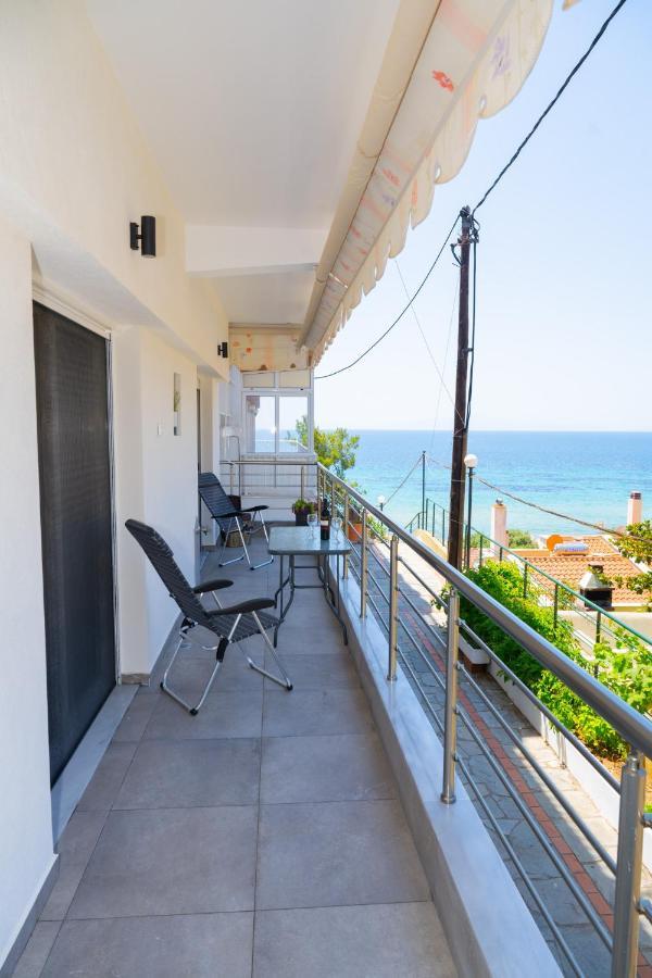 Zoe Seaview Apartment By Rentalspro - Nea Moudania Halkidiki Экстерьер фото